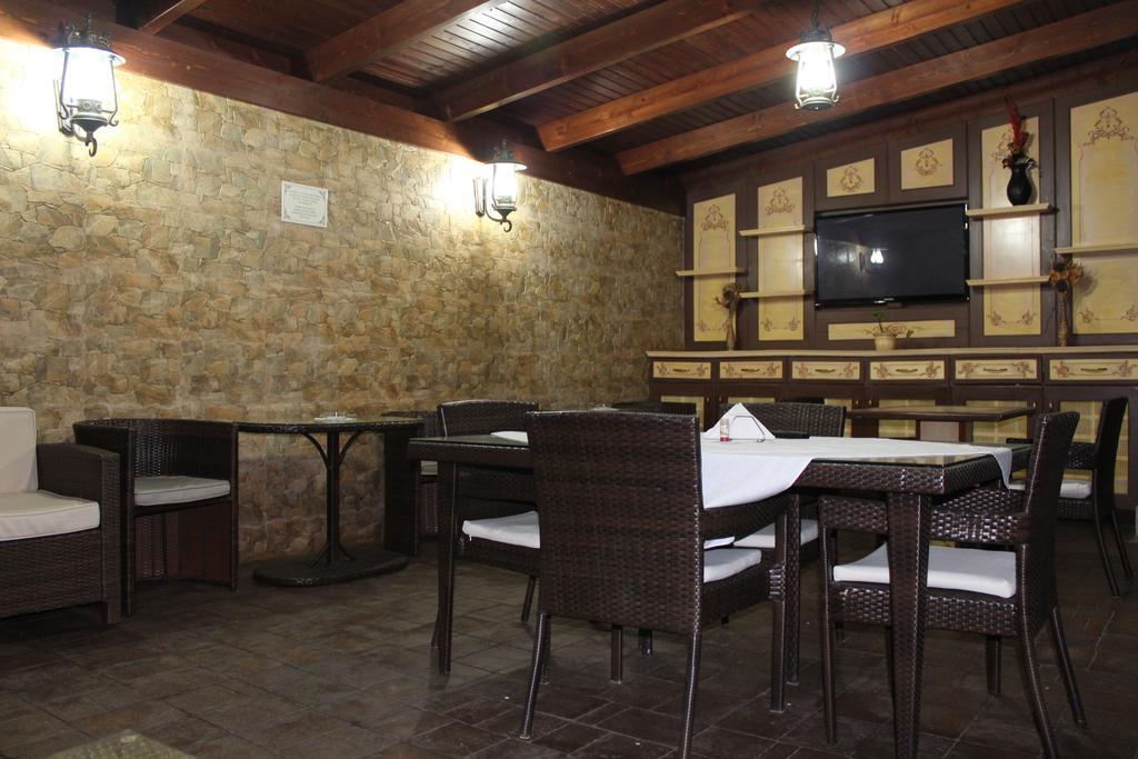 Pensiunea Normandia Timisoara Exterior foto